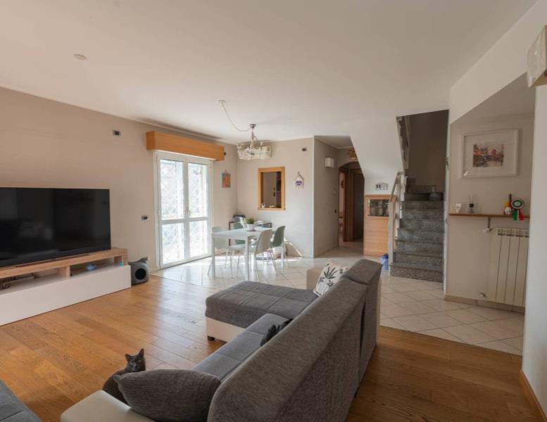 appartamento in vendita a Roma in zona Romanina