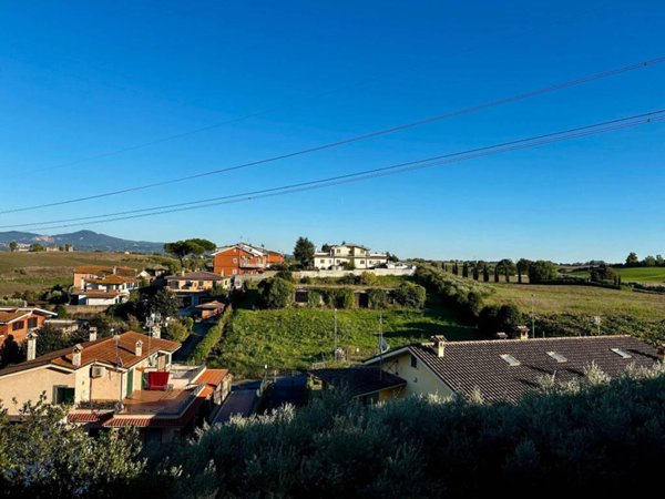 appartamento in vendita a Roma in zona Castel di Leva