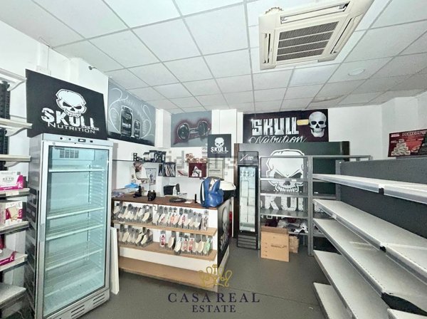 casa indipendente in vendita a Roma