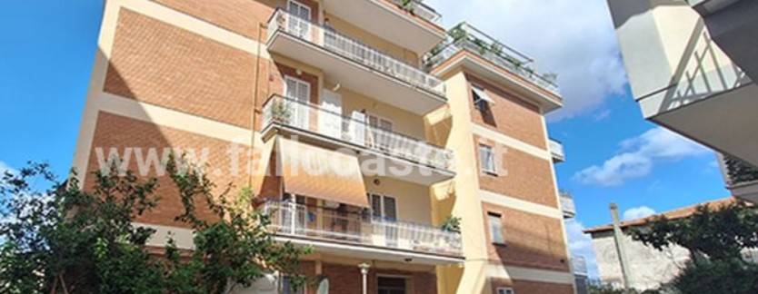 appartamento in vendita a Roma in zona Primavalle