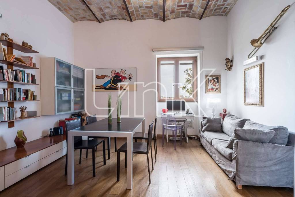 appartamento in vendita a Roma in zona Magliana Vecchia