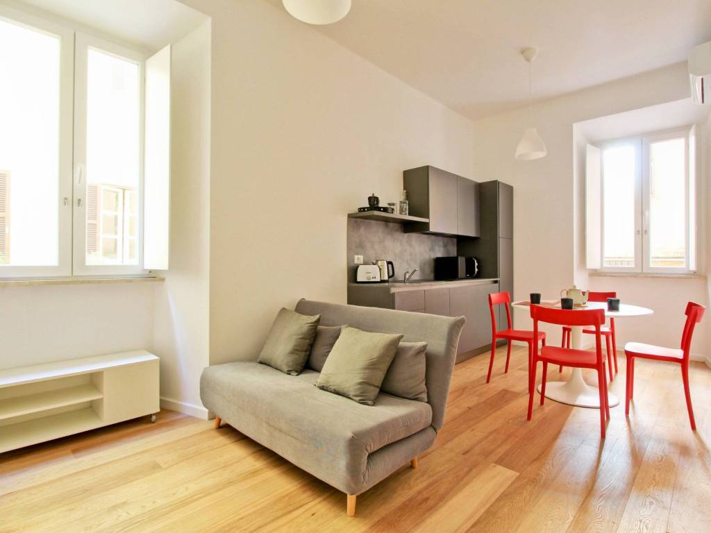 appartamento in vendita a Roma in zona Centro Storico