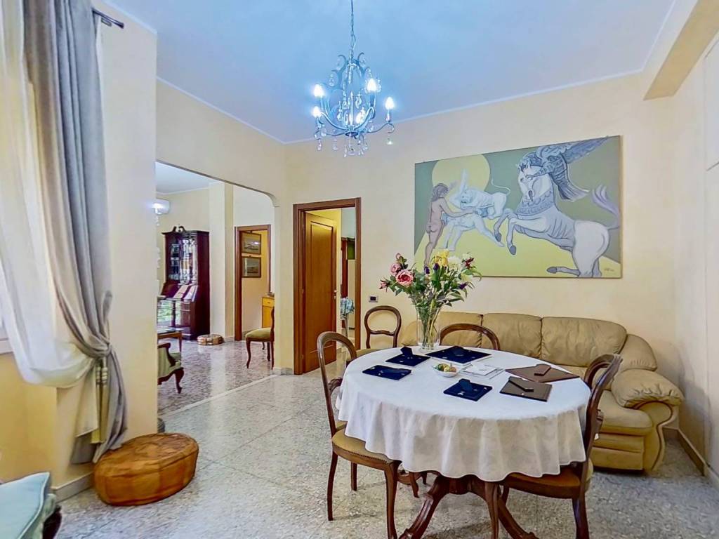 appartamento in vendita a Roma in zona Castel Fusano