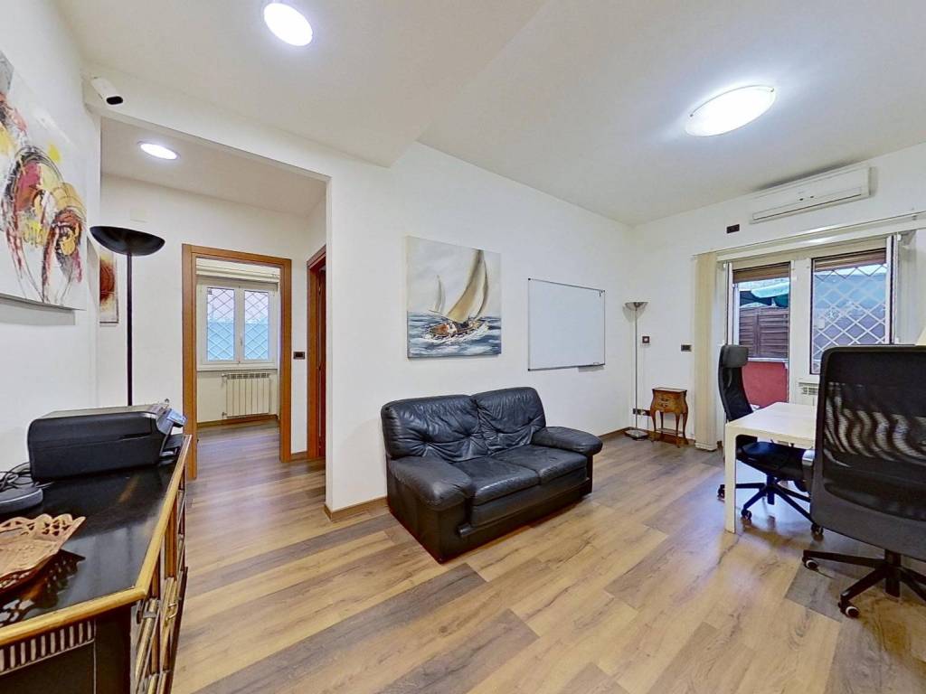 appartamento in vendita a Roma in zona Gianicolense