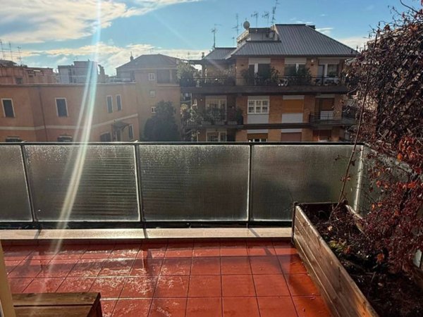 appartamento in vendita a Roma in zona Tor di Quinto