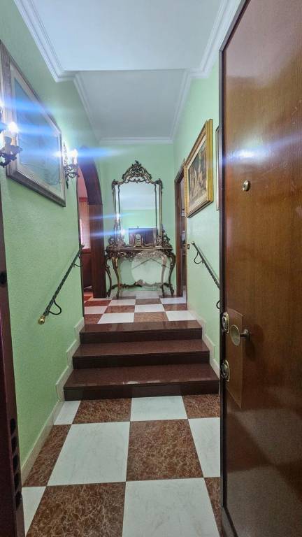 appartamento in vendita a Roma in zona Tuscolano