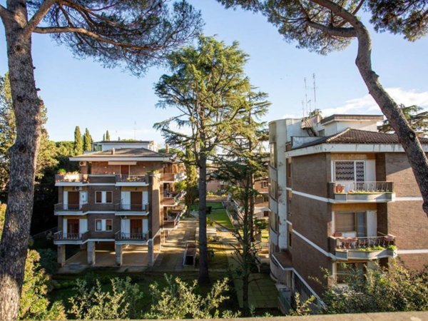 appartamento in vendita a Roma in zona Olgiata