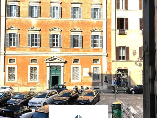 appartamento in vendita a Roma in zona Rione di Ponte