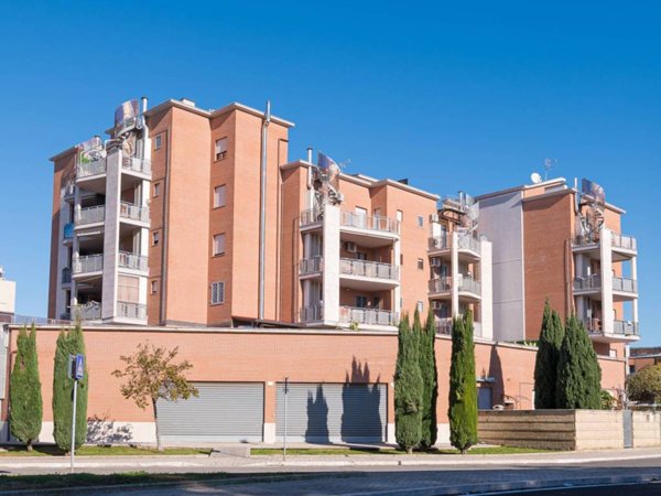 appartamento in vendita a Roma in zona Sette Bagni