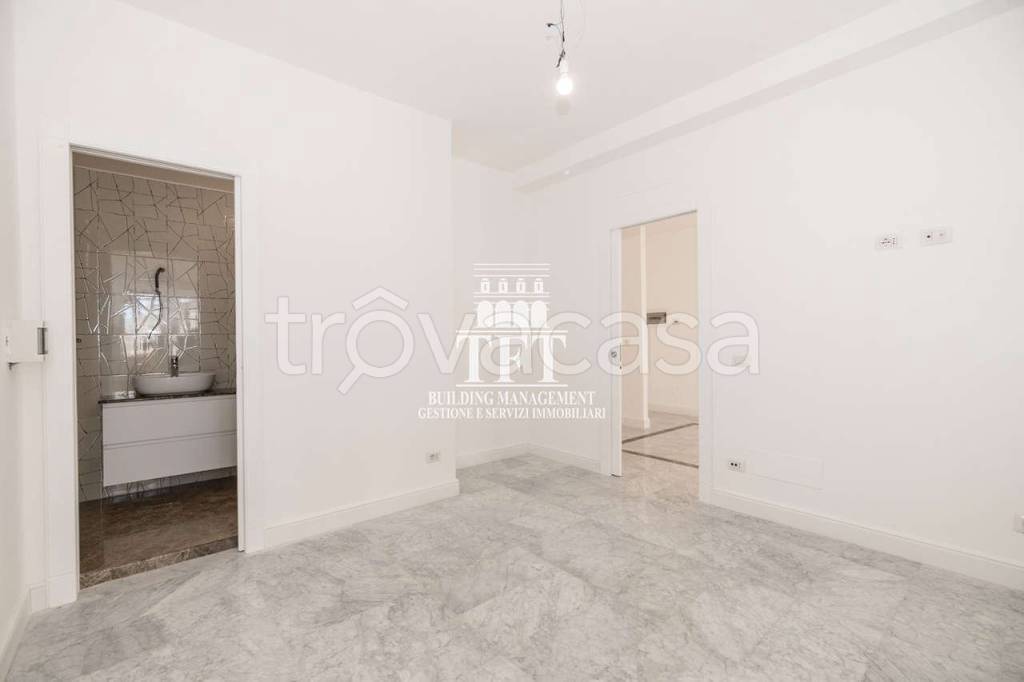 ufficio in vendita a Roma in zona Salario