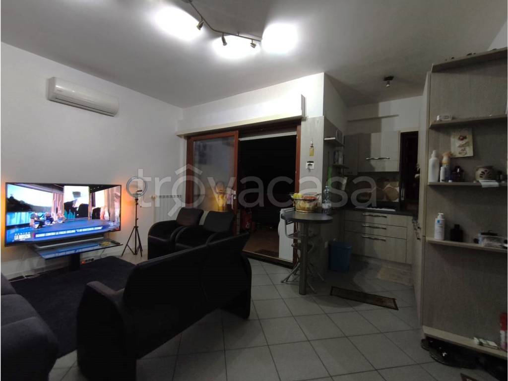 appartamento in vendita a Roma in zona Acilia