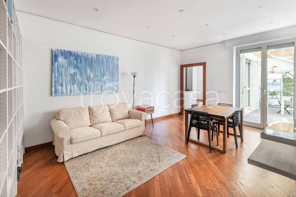 appartamento in vendita a Roma