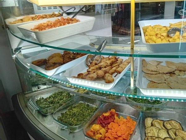 negozio in vendita a Roma in zona Salario