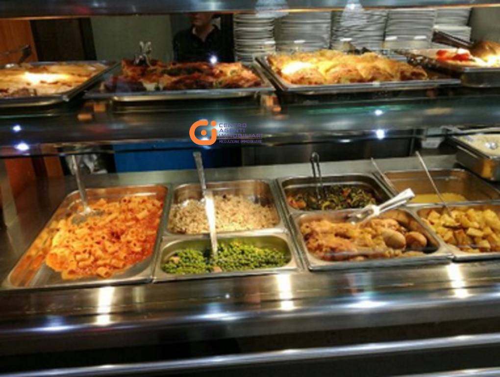 negozio in vendita a Roma in zona Rione Prati