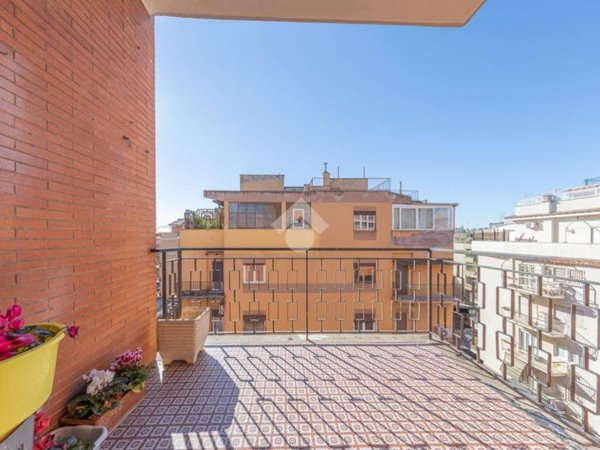 appartamento in vendita a Roma in zona Monte Sacro/Talenti
