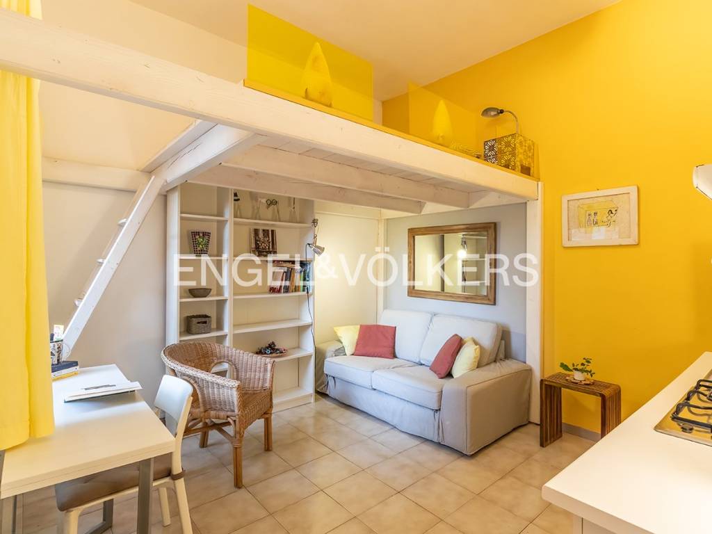 appartamento in vendita a Roma in zona Trastevere