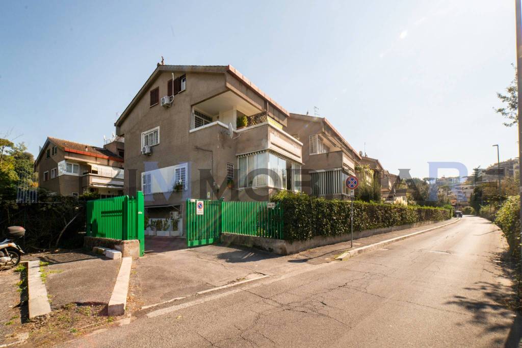 appartamento in vendita a Roma