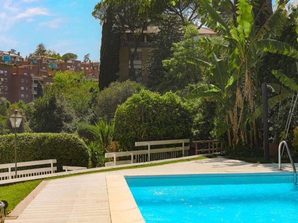 appartamento in vendita a Roma