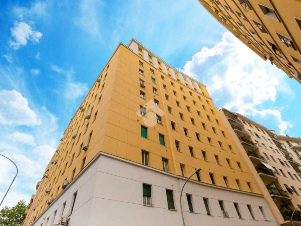 appartamento in vendita a Roma in zona Appio Latino