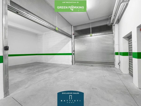 negozio in vendita a Roma in zona Portuense