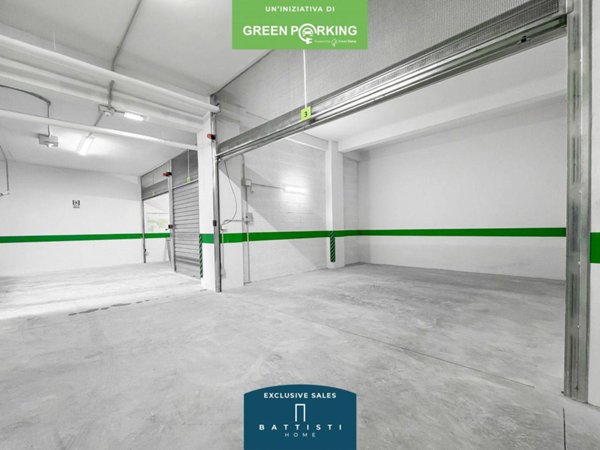 negozio in vendita a Roma in zona Portuense