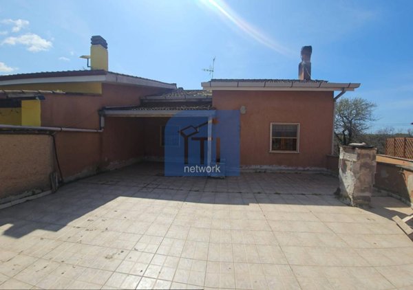 appartamento in vendita a Roma in zona Giuliano Dalmata