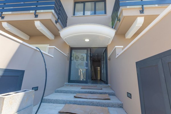 appartamento in vendita a Roma in zona Borghesiana