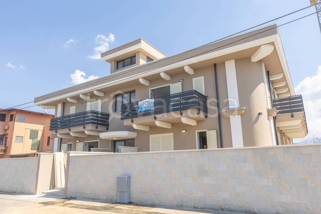 appartamento in vendita a Roma in zona Borghesiana