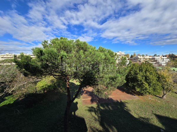 appartamento in vendita a Roma in zona EUR