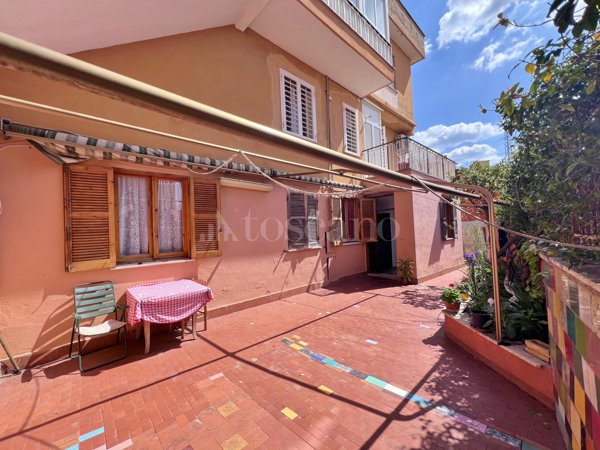 casa semindipendente in vendita a Roma in zona Ottavia