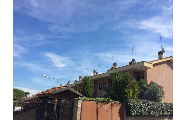casa indipendente in vendita a Roma in zona Tor Vergata/Torrenova
