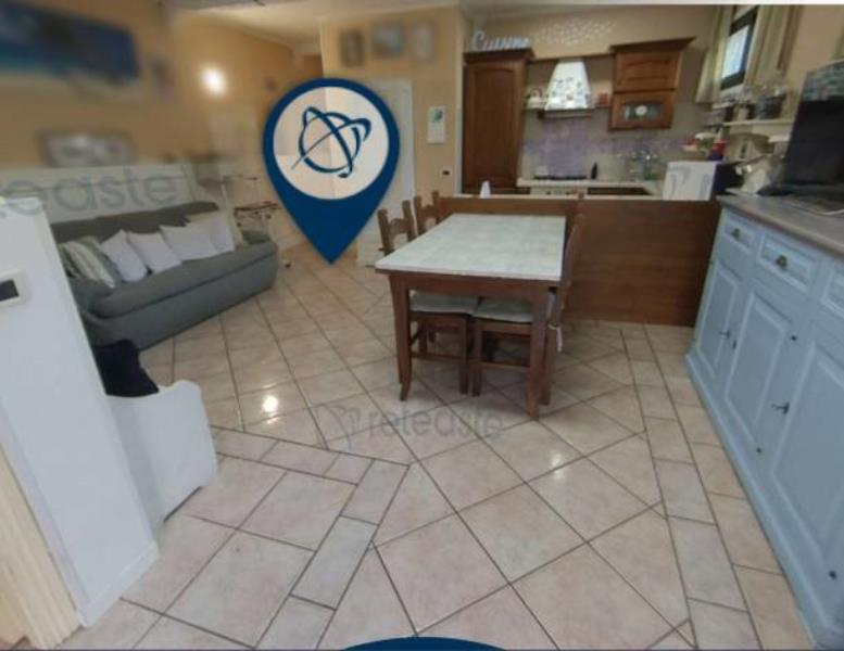 appartamento in vendita a Roma in zona Acilia