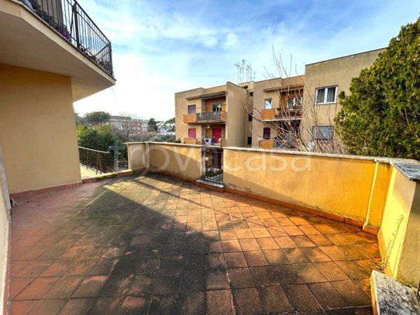 appartamento in vendita a Roma in zona Appio Claudio