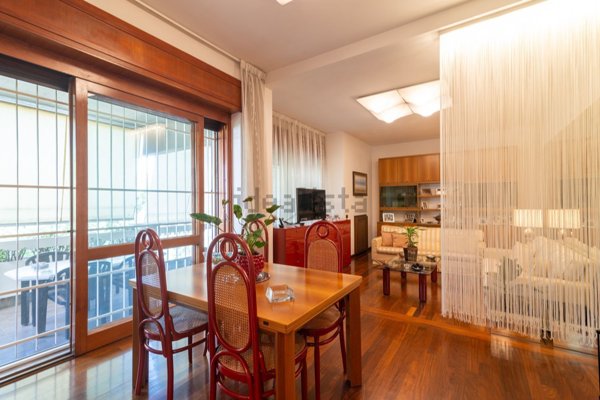 appartamento in vendita a Roma in zona Mostacciano