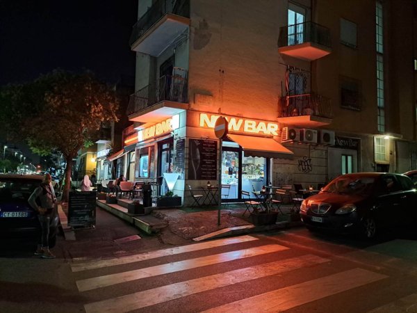 negozio in vendita a Roma in zona Alessandrino