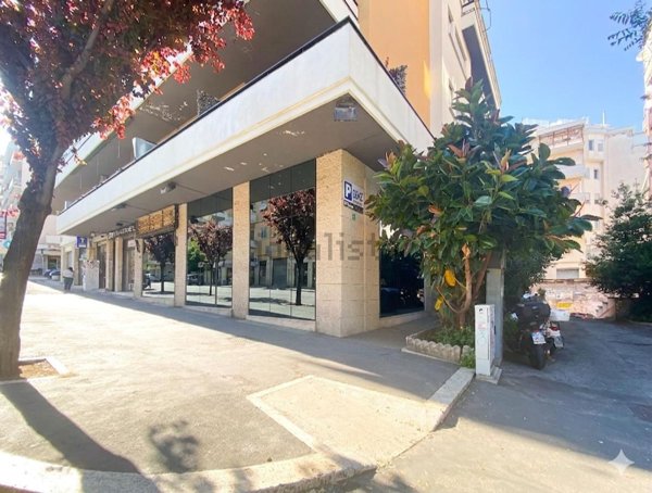 negozio in vendita a Roma in zona Aurelio