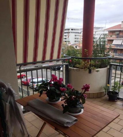 appartamento in vendita a Roma in zona EUR