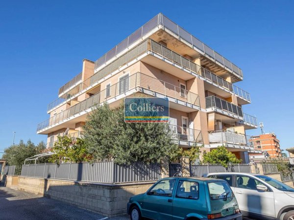 appartamento in vendita a Roma in zona Borghesiana
