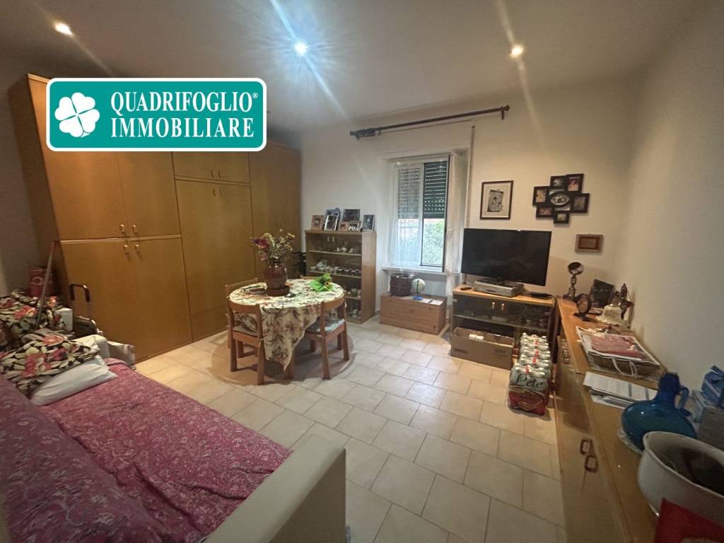 appartamento in vendita a Roma in zona Tuscolano