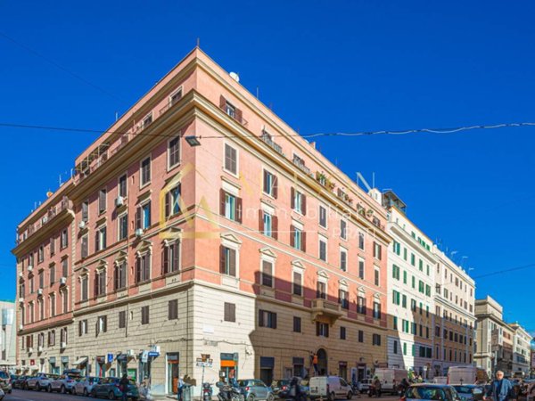 appartamento in vendita a Roma in zona Rione Prati