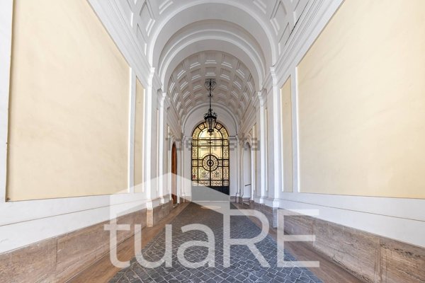 appartamento in vendita a Roma in zona Campo Marzio