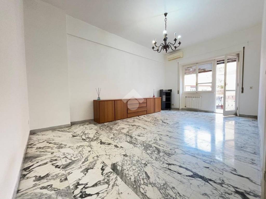 appartamento in vendita a Roma in zona Gianicolense