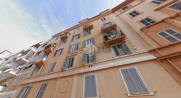 appartamento in vendita a Roma in zona Appio Latino