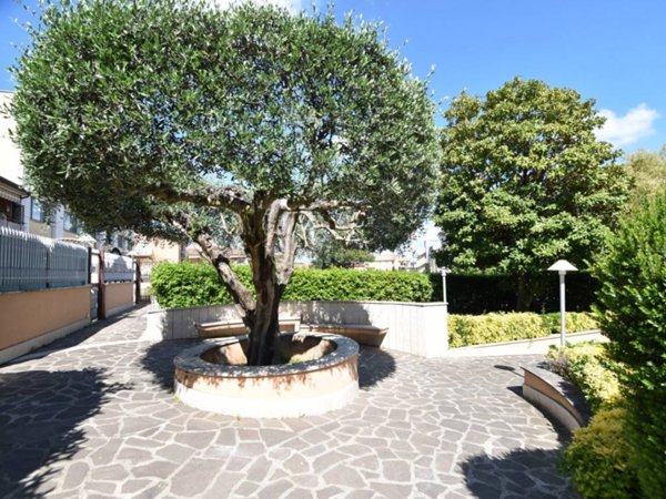 appartamento in vendita a Roma in zona Portuense