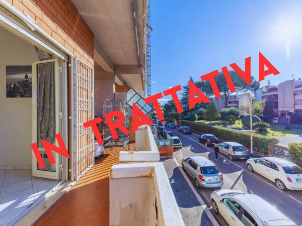 appartamento in vendita a Roma