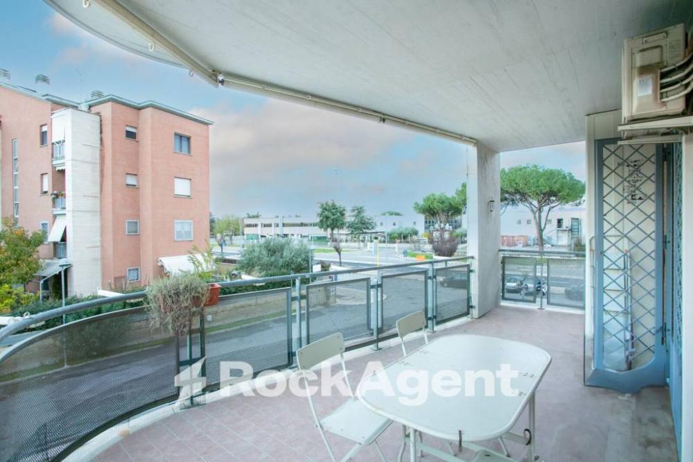 appartamento in vendita a Roma in zona Settecamini