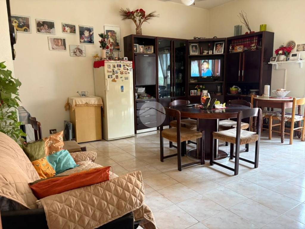 appartamento in vendita a Roma in zona Massimina/Casal Lumbroso