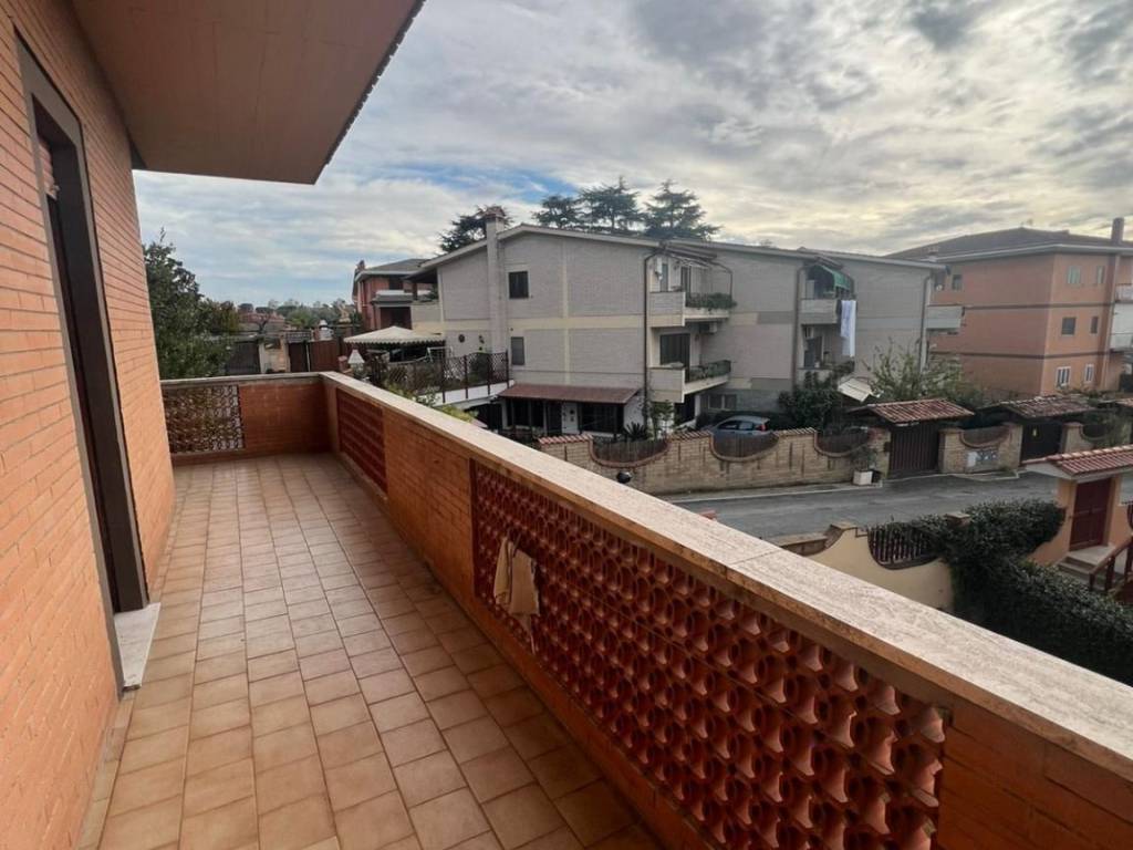 appartamento in vendita a Roma in zona Torrevecchia