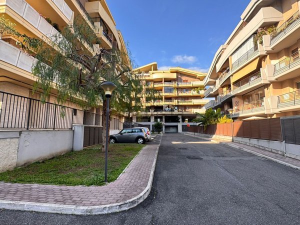 appartamento in vendita a Roma in zona Casal Boccone