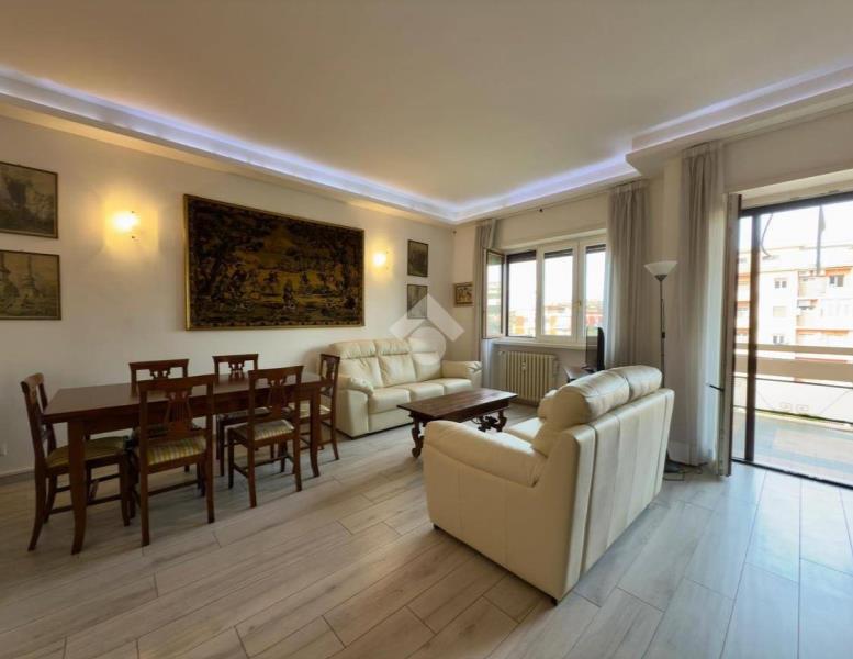 appartamento in vendita a Roma in zona Ardeatino